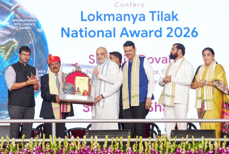 राष्ट्रीय सुरक्षा सल्लागार अजित डोभाल यांना ‘लोकमान्य टिळक राष्ट्रीय पुरस्कार २०२६’ प्रदान; केंद्रीय गृहमंत्री अमित शाह यांच्या हस्ते गौरव !