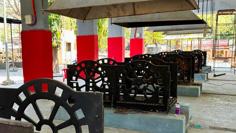 कल्याणच्या लाल चौकी स्मशानभूमीचे काम रखडले; नगरसेवक श्यामल गायकर यांच्याकडून KDMC कडे सविस्तर स्थिती अहवालाची मागणी !
